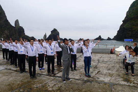 独島で公演した歌手の入国を拒否する日本政府