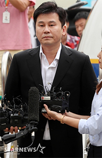 ヤン・ヒョンソクYG元代表、追加立件…「B.I麻薬疑惑」の通報者を懐柔・脅迫