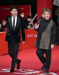 【フォト】ソン・ガンホ&是枝裕和監督がそろって出席=釜山国際映画祭