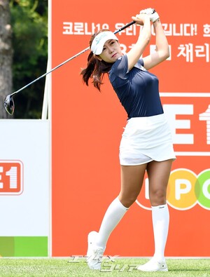 フォト カリスマ性光る女子プロゴルファー アン ソヒョン Chosun Online 朝鮮日報