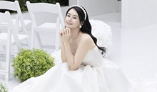 再婚発表したチェ・ジョンユン、ウエディング写真公開　「一生懸命に歩んでいく…応援ありがとう」