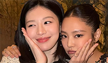 同い年のジェニー＆コ・ユンジョン、CHANELのショーで2ショット…パリを魅了した美しさ