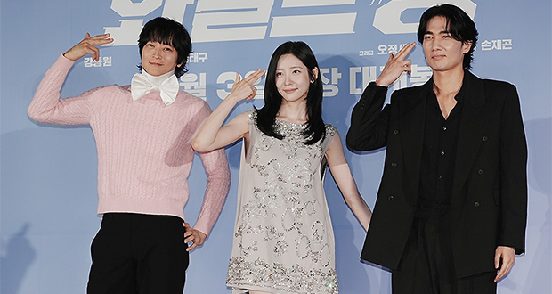 【フォト】 カン・ドンウォン＆パク・ジヒョン＆オム・テグ、3人組混成グループ「トライアングル」