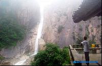 隠された秘境へ 金剛山の華「世尊峰」①