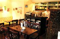 音楽と絵、そしてコーヒー『カフェ小さな森』