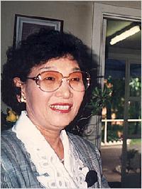 米国で韓国の美を伝える秋順子画伯