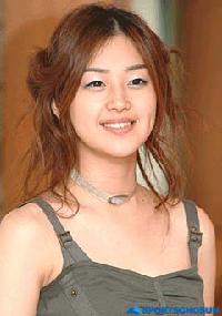 ユミンがSBSドラマ『鴨鴎亭宗家』に無事復帰