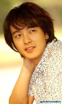 パク・ヨンハ写真集『一緒旅』が来月日本で発売