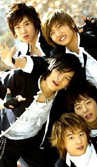 東方神起 日本デビューシングル3万枚、韓国で限定発売