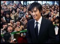 【フォト】「ビョン様」が日本訪問