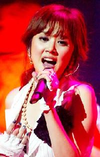 チャン・ナラが中国で最高人気歌手1位に