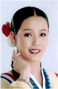 【フォト】マッドパックのモデルになったチョ・ミョンエ