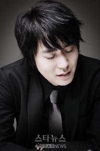 チョ・ソンモ、アルバム発売記念パーティー開催へ