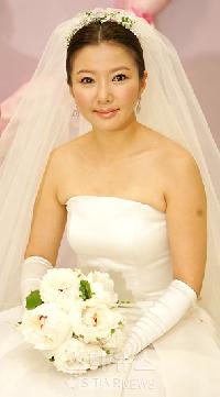 【フォト】女優チョ・ウンスクの結婚式