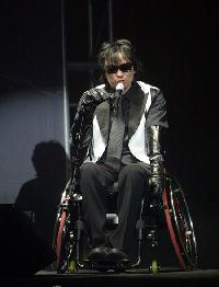 【フォト】障害乗り越えたカン・ウォンレの華麗なコンサート