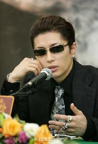 Gackt「チャン・ドンゴンは温和だけど熱い男」