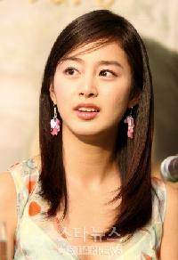 キム・テヒ「財閥2世との結婚説、あきれた」