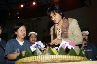 【フォト】 チャン・ドンゴンに熱狂するインドネシアのファン