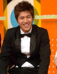 高耀太キム・ジョンミン、ドイツの空港で3時間足止め