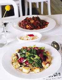 「ヨン様レストラン」は味よりスタイル!?