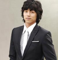 コンユ、日本で真冬ファッション?