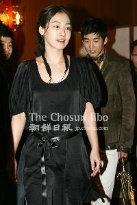 【フォト】ドラマ『愛に狂う』の主人公たち