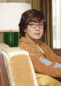 「まだ決まってません」 ヨン様、閉幕式出席報道を否定