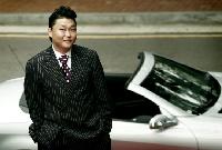 PSY、3月に米国で初の単独コンサート開催