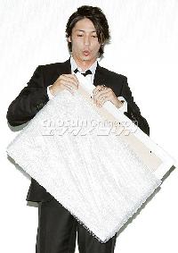 【フォト】喜ぶ玉木宏「僕にソックリ!」