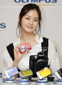 【フォト】オリンパス・コリア専属モデルのキム・テヒ