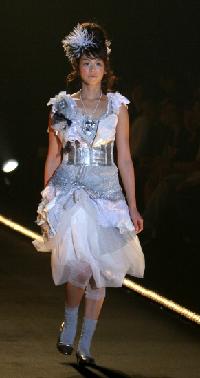 チャン・シニョン、「日本ファッション・ウィーク」に出演