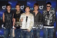 【フォト】BIG BANG「今日のファッションどうですか?」