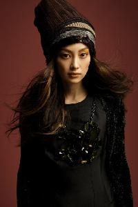 イ・ナヨン、韓国人女優初Bazaar誌表紙モデルに