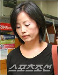 暴行疑惑:キム・スンヒ記者に懲役1年の実刑判決