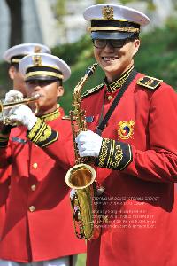 ソン・シギョン、軍服務中の写真を公開