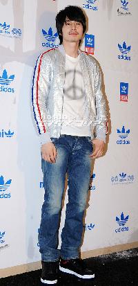 【フォト】魅力全開イ・ドンウク