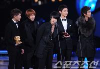 東方神起が再びギネス記録