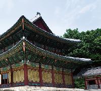 自然と調和を成す韓国を代表する宮廷昌徳宮(上)