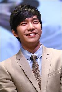 新型インフル:イ・スンギが発症