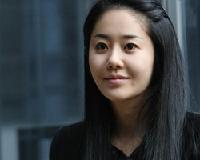 デビュー21年目のコ・ヒョンジョン、来月初ファンミ開催