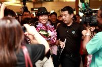 シンガポール訪問イ・ビョンホンに現地ファン集結