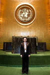 イム・ヒョンジュン、最年少で国連ピースメダル受賞