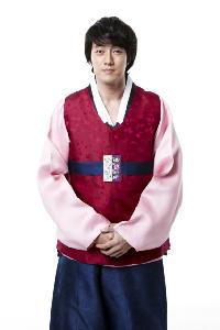 ソ・ジソブ「健康と幸運に恵まれた1年に」