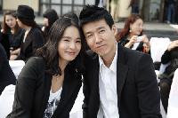 ション夫妻、3年連続1億ウォン寄付