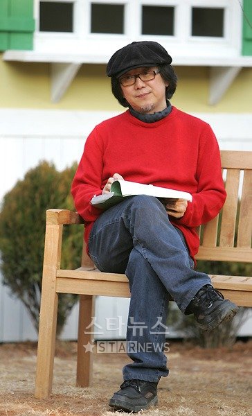 ユン・ソクホ監督、今秋KBSで純愛ドラマ