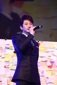 パク・シフ中国ファンミが大盛況