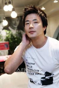 サンウ前事務所に3億8500万ウォン賠償判決