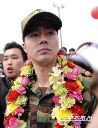 除隊チョ・インソンにCM続々決定