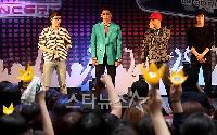 【フォト】BIGBANG、4人でミニコンサート