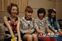 2NE1日本公演に申込10万人